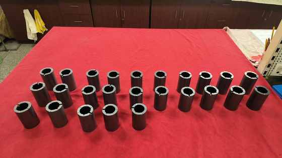 Rodamiento deslizante de carburo de silicio de tamaño personalizado con temperatura máxima de 1650 °C y resistencia a la corrosión para entornos hostiles